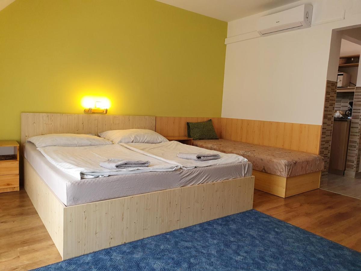 Laguna Apartmanhaz Хевіз Екстер'єр фото