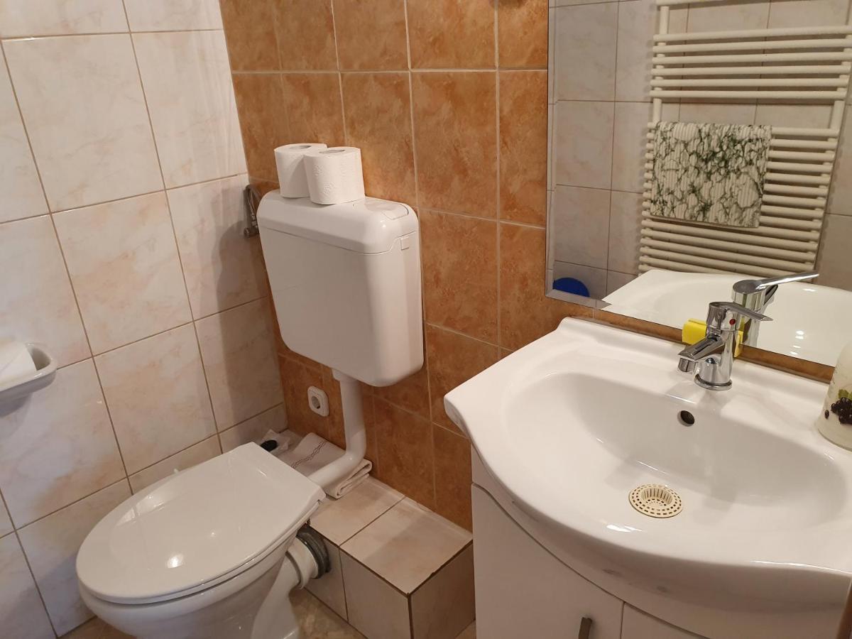 Laguna Apartmanhaz Хевіз Екстер'єр фото