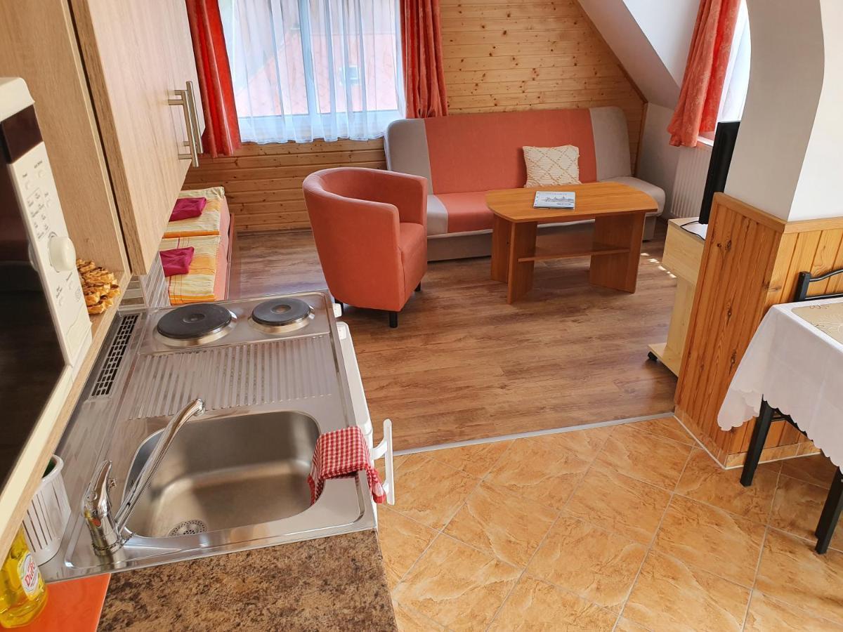 Laguna Apartmanhaz Хевіз Екстер'єр фото