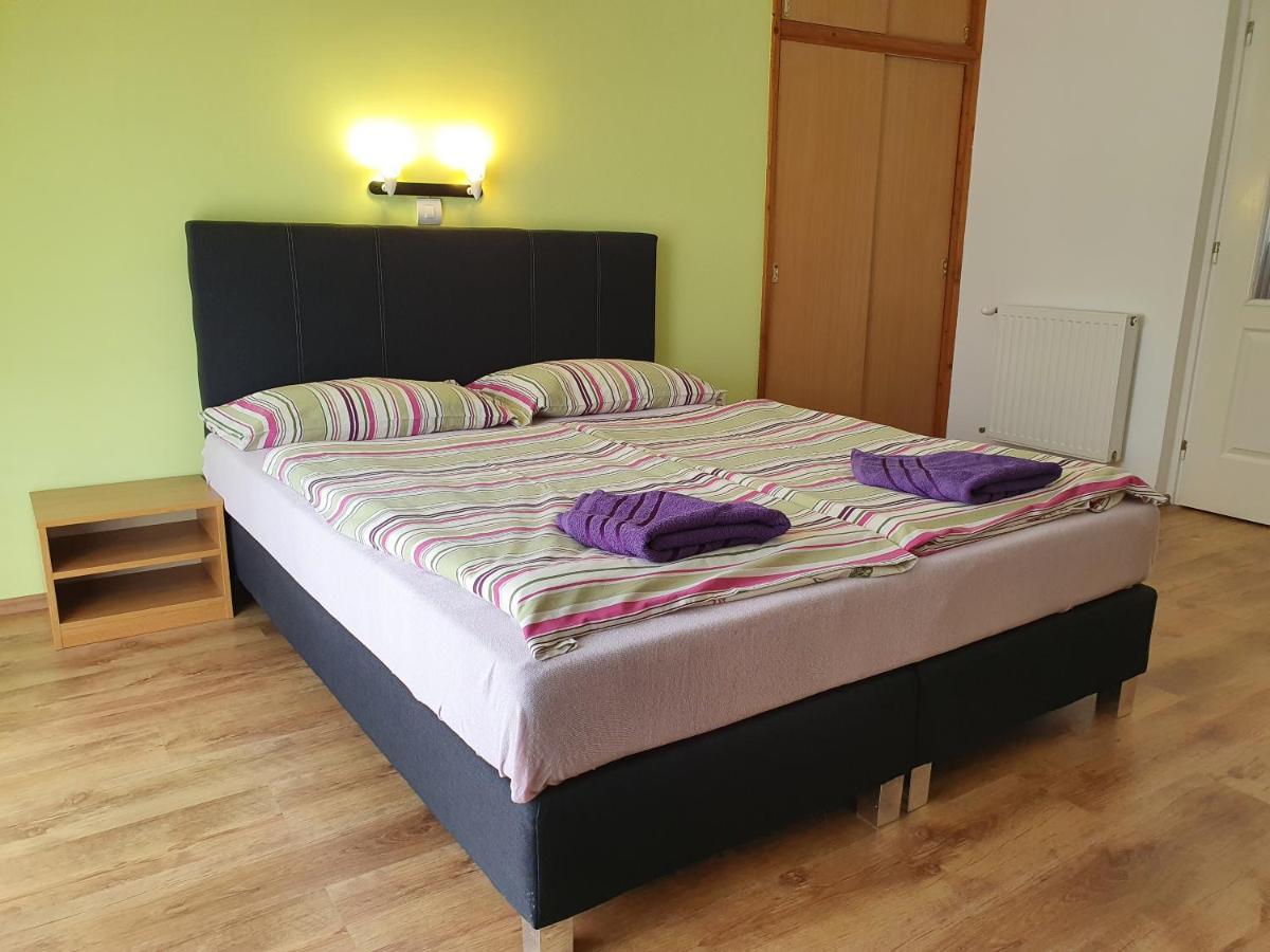 Laguna Apartmanhaz Хевіз Екстер'єр фото